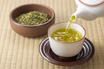 Những sự thật bất ngờ về khả năng chống ung thư của nước trà