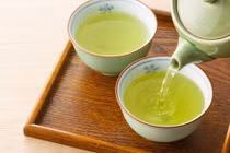 Không uống trà vào buổi tối