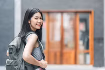 Vì sao Gene Z thích “quẹt thẻ” từ quán ăn cho đến cây xăng?