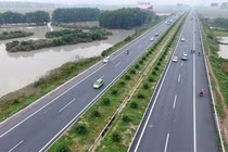 “Nóng” chất vấn cao tốc Hà Nội - Bắc Giang không phải là... cao tốc!