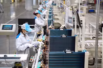 Việt Nam và Ấn Độ trong cuộc đua đón sóng FDI