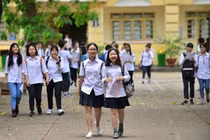 Hà Nội kiểm soát chặt người lạ đến trường học