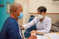 Lạm dụng thuốc kháng đông, bệnh nhân đột quỵ không thể dùng thuốc tan cục máu đông