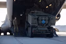 Ukraine chuẩn bị nhân thêm 4 pháo phản lực tên lửa HIMARS