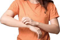 Mẩn ngứa khắp người vì dị ứng thời tiết