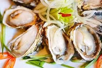 Trẻ ăn hàu giàu dinh dưỡng