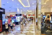 Doanh thu bán lẻ Việt Nam tăng lần đầu tiên sau 4 tháng