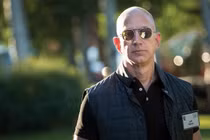 Jeff Bezos – Người giàu nhất hành tinh