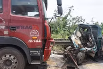 Giảm tốc độ ôtô trên tuyến đường xảy ra ba vụ tai nạn khiến 7 người chết