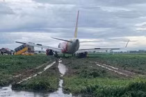 Bộ trưởng Giao thông: “Máy bay trượt khỏi đường băng lỗi lớn do phi công!”