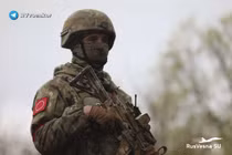 Quân đội Nga, dân quân Donetsk tiến công vào thành phố Slavyansk