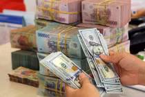 Chênh lệch tỷ giá mua vào - bán ra cao nhất trong nhiều năm trở lại đây