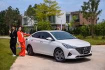 Hyundai Accent.
