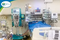 Chủ quan mắc COVID-19 nhẹ, bé trai 10 tuổi viêm cơ tim tối cấp nguy kịch