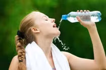 Không có công thức tính nước uống chuẩn