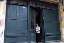 Ngôi nhà cũ
