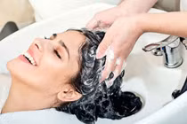 Cách chăm sóc tóc tưởng tốt hóa hại