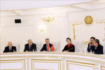 Chủ tịch Quốc hội Nguyễn Thị Kim Ngân hội đàm với lãnh đạo Đảng Cộng sản Belarus