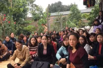 Hàng nghìn giáo viên lâu năm HN có nguy cơ mất việc: Đi thi, không thể nói mình có tuổi rồi
