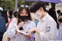 Thi tốt nghiệp THPT đợt 2: Đề thi môn Giáo dục công dân vừa sức