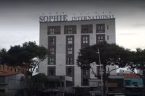 TPHCM: Đình chỉ hoạt động thẩm mỹ viện Sophie và Viện thẩm mỹ Đại học Y