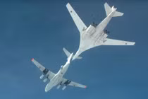 Nga: Máy bay siêu thanh Tu-160 chuẩn “M” bay thử lần đầu tiên