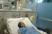 Tương tác ngộ độc thuốc vì dùng lá cây thải độc hóa chất