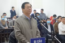Hoãn phiên xử ông Vũ Huy Hoàng vì vắng mặt 3 bị cáo