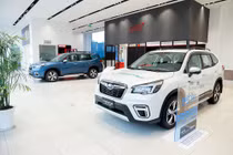 Giá bán lẻ đặc biệt cho khách mua xe Forester i-L trong tháng 10/2021 là 899 triệu đồng (gồm 10% VAT). 