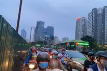 Vận tải công cộng gặp khó vì Covid-19