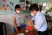 Bộ Y tế đã có văn bản cho phép điều trị F0 tại nhà với những túi thuốc chuẩn bị sẵn. 