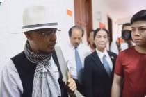 Ông Đặng Lê Nguyên Vũ được sở hữu toàn bộ cổ phần tại Trung Nguyên
