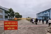 Bắc Ninh: Phun khử khuẩn tại nơi ở của 3 trường hợp tái dương tính