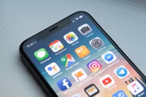 Apple phát hiện Google Maps thu thập dữ liệu quá mức