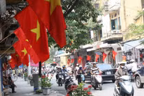 Năm 2021: Người lao động được nhận tối thiểu 400% tiền lương khi đi làm ngày lễ 30/4 và 1/5