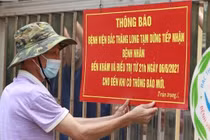 Hà Nội: Hơn 200 trường hợp liên quan người bán rau mắc Covid-19