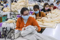 Hơn 42.000 công nhân ở TP HCM bị mất việc