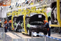 Xe nhập khẩu nguyên chiếc về Việt Nam tăng gấp 5 lần