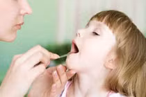 Viêm họng trong các bệnh nhiễm trùng nặng