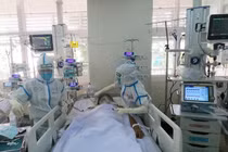 Kiểm điểm, phê bình Giám đốc Sở Y tế và Chánh văn phòng UBND tỉnh Bà Rịa-Vũng Tàu