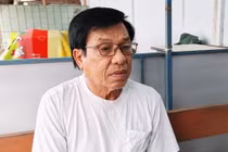 Bị can Đào Ngọc Cảnh bị khởi tố về hành vi môi giới hối lộ.