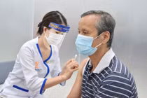 Hệ thống VNVC cùng Tập đoàn Dược GlaxoSmithKline hợp tác cung ứng văcxin số lượng lớn 