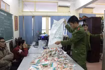 Làm giả bột ngọt ở Hà Nội