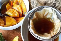 Tự làm nước mắm chay từ quả dứa