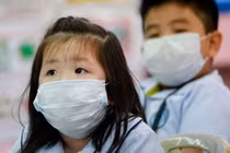 Đeo khẩu trang quá lâu, phổi có thể tổn thương