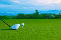 Đằng sau cuộc đua sân Golf: Bờ xôi ruộng mật "khóc" vì Golf