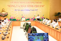 Thủ tướng Phạm Minh Chính phát động Chương trình "Sóng và máy tính cho em".