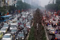 Giao thông ùn tắc ngày đầu tuần