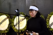 Khánh Linh: Chia tay nhé, rồi ngày vui ta gặp nhau, Ngọc Châu!