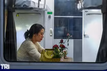 Vắng lặng ở Ga Hà Nội ngày chạy lại đôi tàu khách Thống nhất SE3/SE4